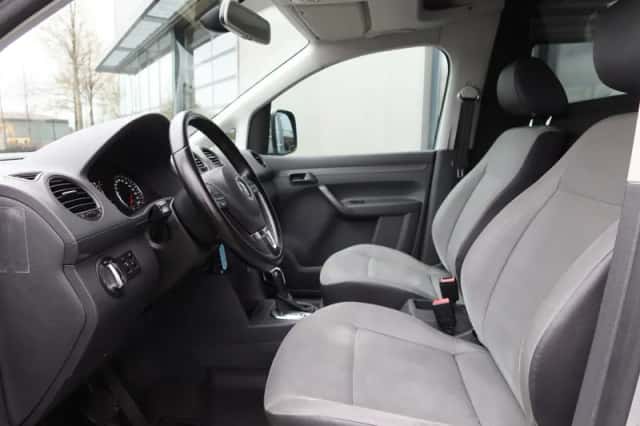 Volkswagen Caddy (2015) thumbnail 5