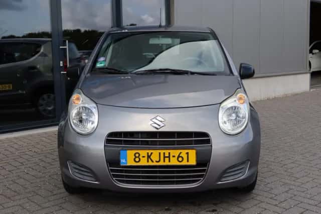 Suzuki Alto (2013) thumbnail 2