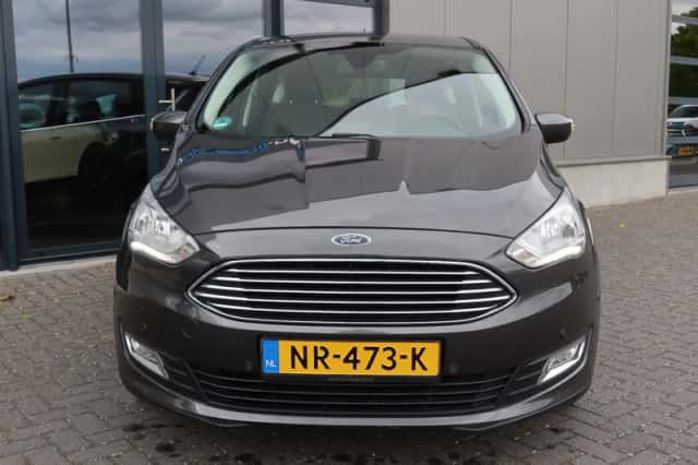 Ford C-Max (2017) thumbnail 2