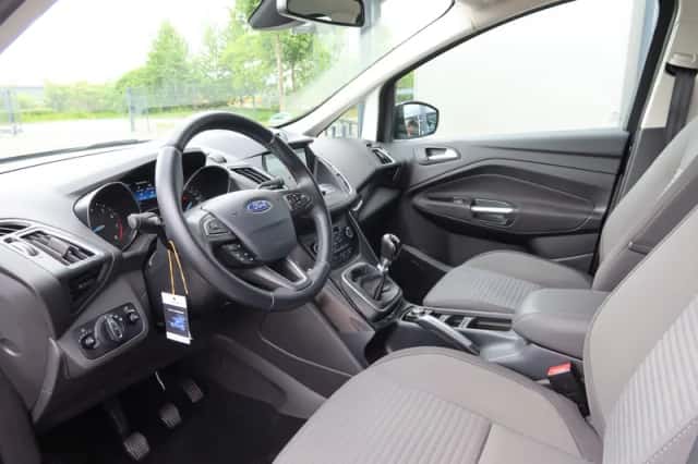Ford C-Max (2017) thumbnail 6