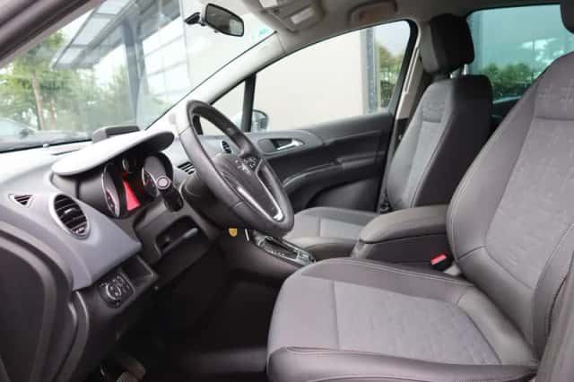 Opel Meriva (2012) thumbnail 5