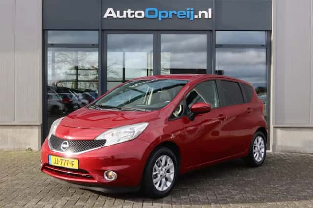 Nissan Note (2016) thumbnail 1