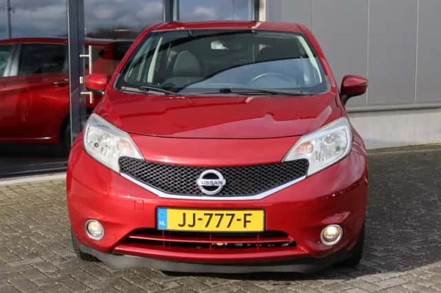 Nissan Note (2016) thumbnail 2