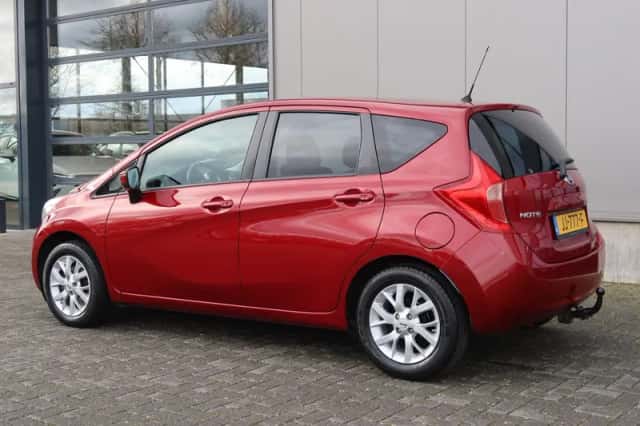 Nissan Note (2016) thumbnail 4