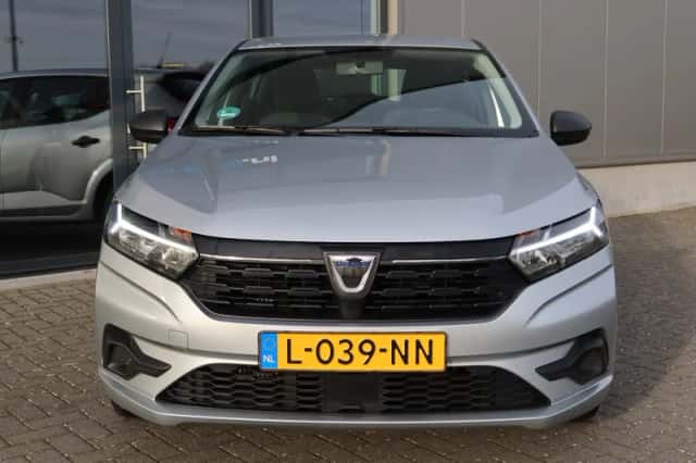 Dacia Sandero (2021) thumbnail 2