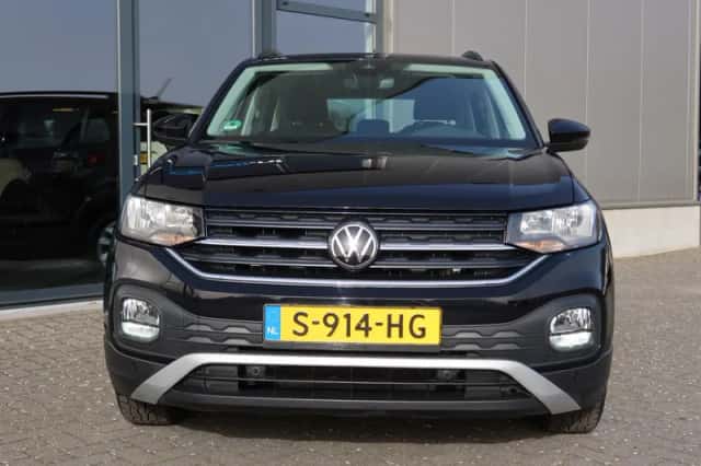 Volkswagen T-Cross (2023) thumbnail 2