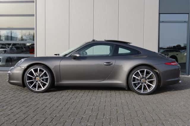 Porsche 911 (2012) thumbnail 4