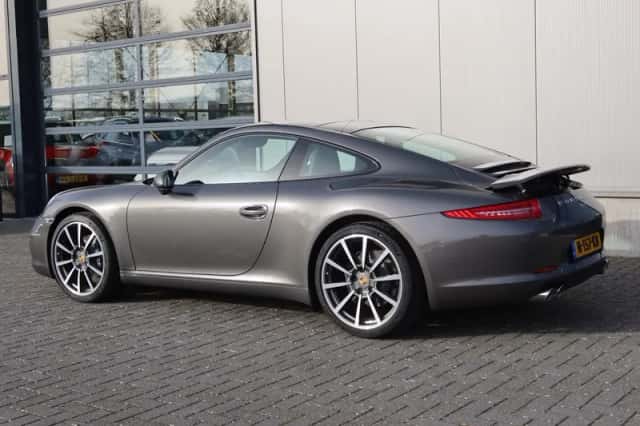 Porsche 911 (2012) thumbnail 6