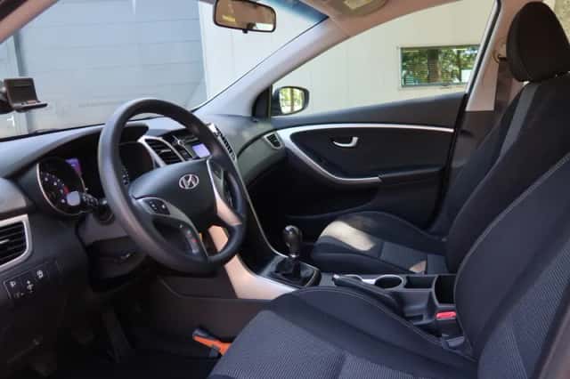 Hyundai i30 (2016) thumbnail 6
