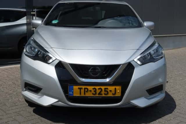 Nissan Micra (2018) thumbnail 2