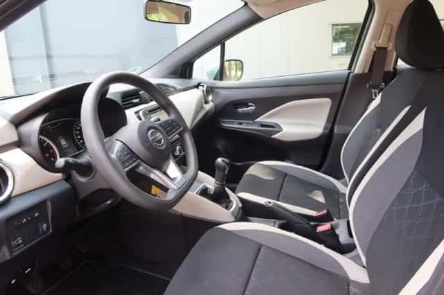 Nissan Micra (2018) thumbnail 6