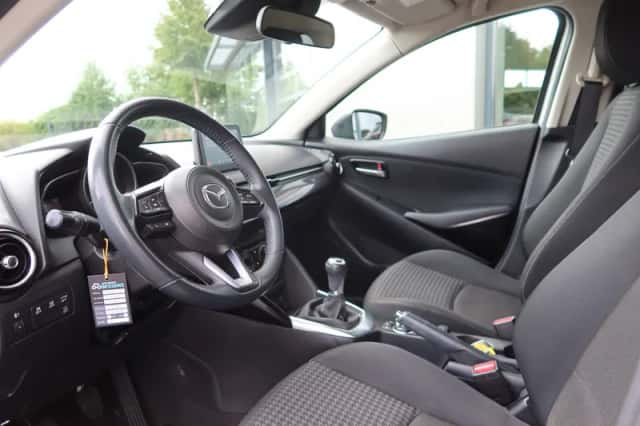 Mazda 2 (2019) thumbnail 6