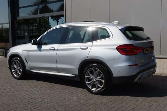 BMW X3 (2020) thumbnail 4