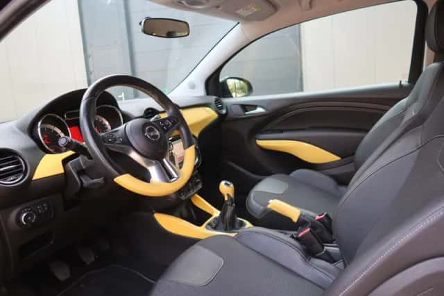 Opel Adam (2013) thumbnail 6