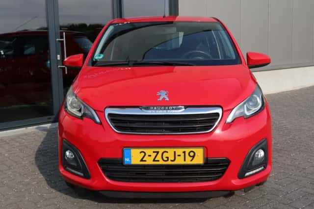 Peugeot 108 (2015) thumbnail 2
