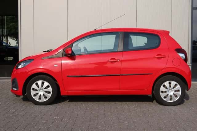 Peugeot 108 (2015) thumbnail 3
