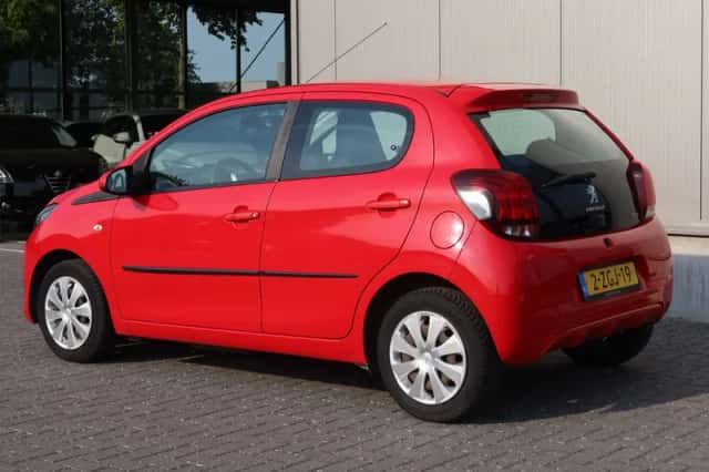 Peugeot 108 (2015) thumbnail 4