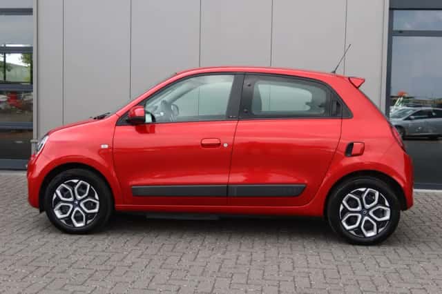 Renault Twingo (2021) thumbnail 3