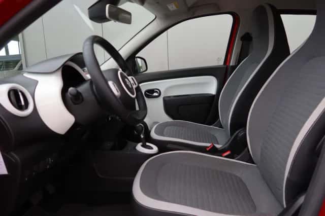 Renault Twingo (2021) thumbnail 5
