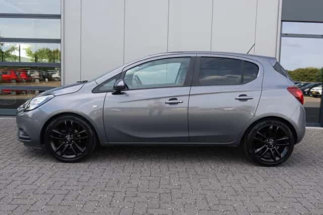 Opel Corsa (2015) thumbnail 3