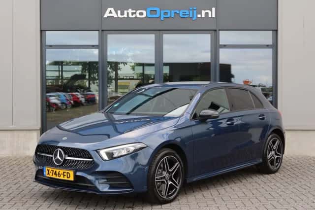 Mercedes-Benz A-Klasse (2022) thumbnail 1