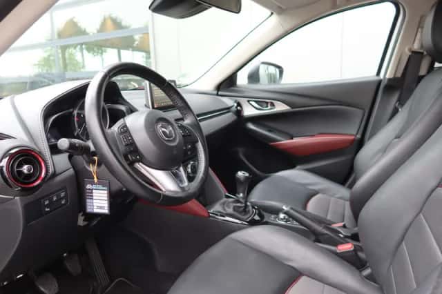 Mazda CX-3 (2016) thumbnail 6