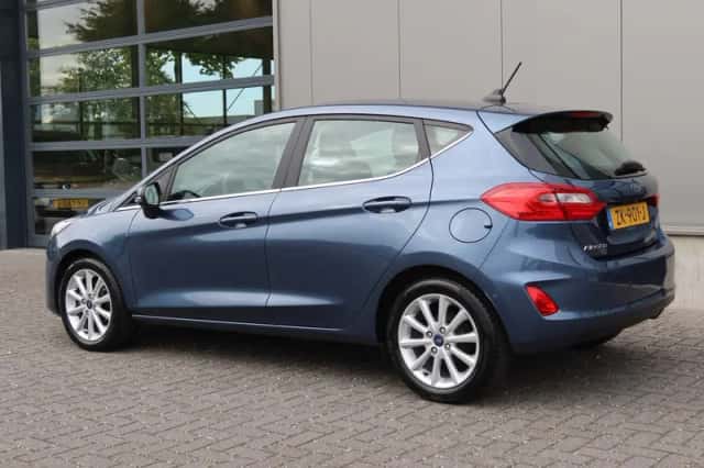 Ford Fiesta (2019) thumbnail 4
