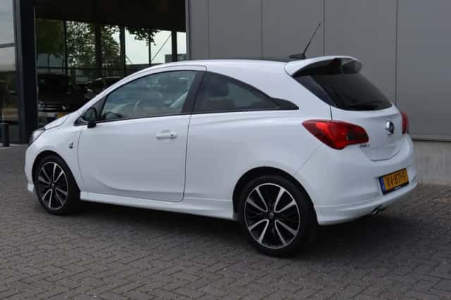 Opel Corsa (2018) thumbnail 4