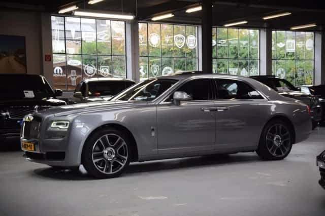 Rolls-Royce Ghost (2015) thumbnail 4