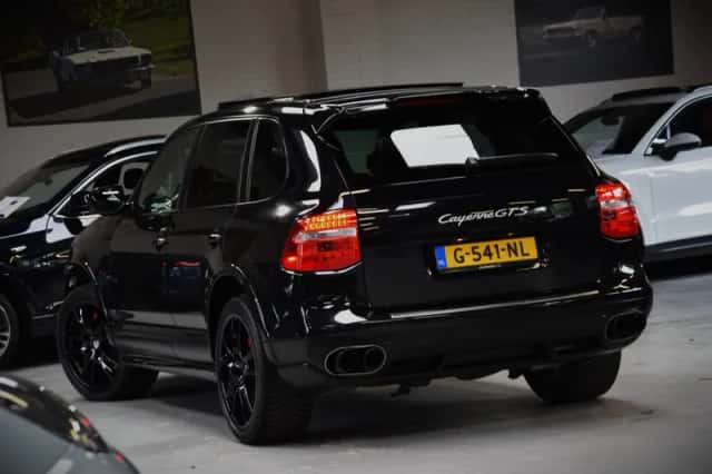 Porsche Cayenne (2009) thumbnail 4