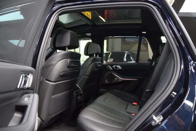 BMW X5 (2020) thumbnail 5