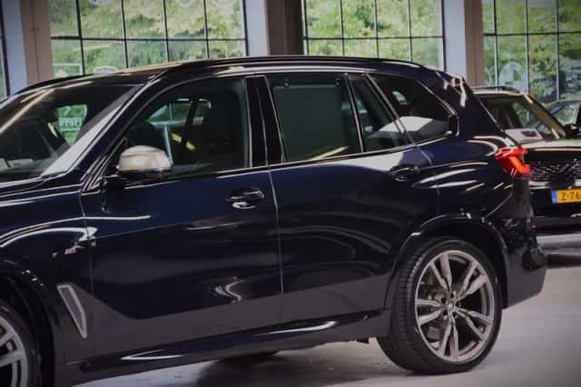 BMW X5 (2020) thumbnail 6
