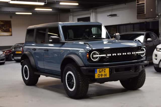 Ford Bronco (2024) thumbnail 1