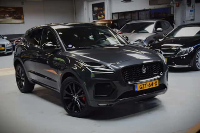 Jaguar E-Pace (2025) thumbnail 1