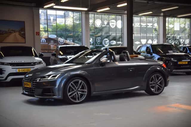 Audi TT (2016) thumbnail 4