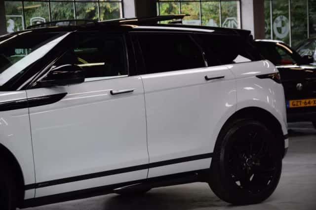 Land Rover Range Rover Evoque (2019) thumbnail 5