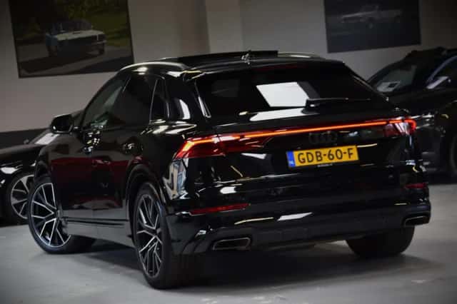 Audi Q8 (2024) thumbnail 2