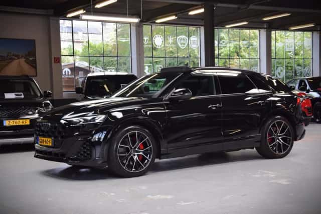 Audi Q8 (2024) thumbnail 4