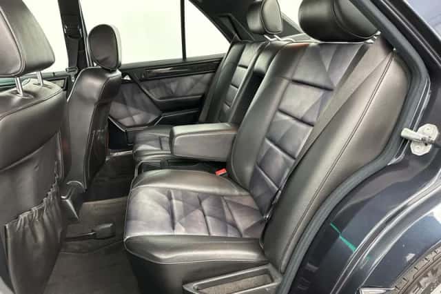 Mercedes-Benz E-Klasse (1995) thumbnail 4