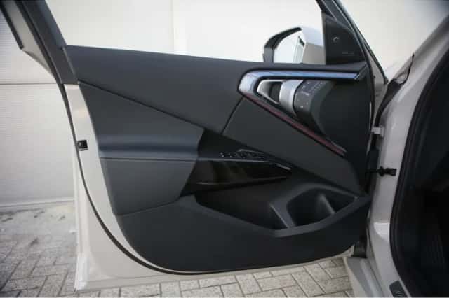 BMW X3 (2026) thumbnail 4