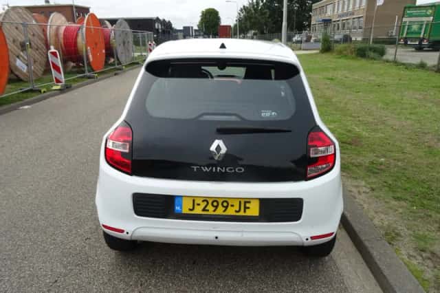 Renault Twingo (2016) thumbnail 4