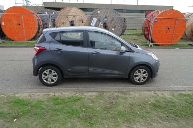 Hyundai i10 (2014) thumbnail 6