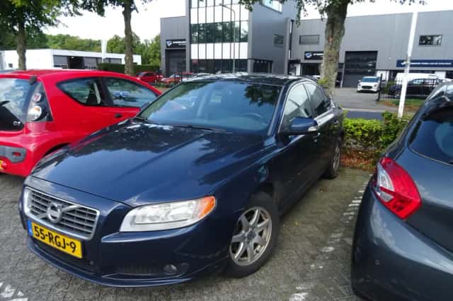 Volvo S80 (2011) thumbnail 2