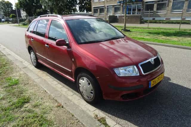 Škoda Fabia (2006) thumbnail 4