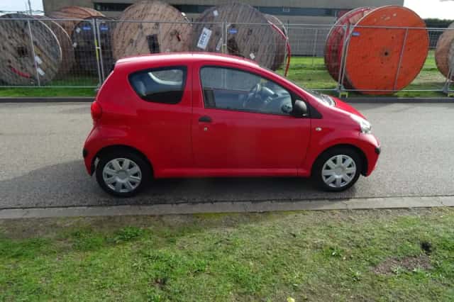 Toyota Aygo (2008) thumbnail 6