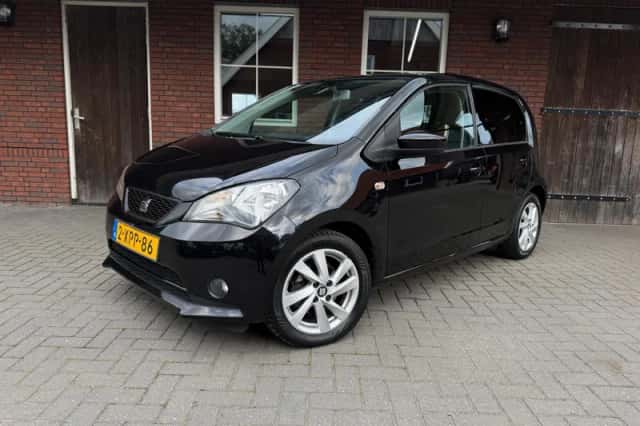 SEAT Mii (2014) thumbnail 1