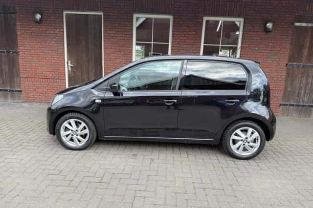 SEAT Mii (2014) thumbnail 4