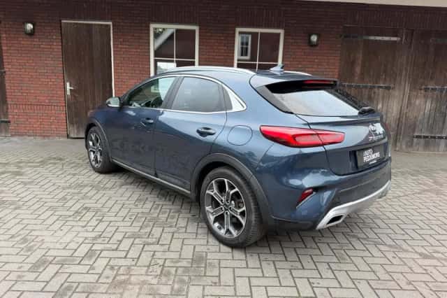 Kia XCeed (2020) thumbnail 6