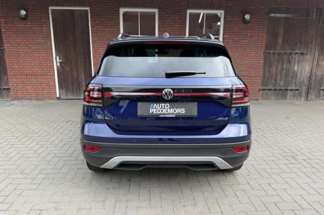 Volkswagen T-Cross (2021) thumbnail 4