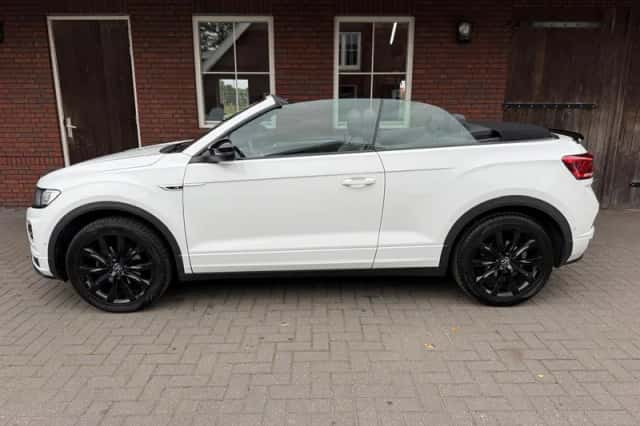 Volkswagen T-Roc (2021) thumbnail 4